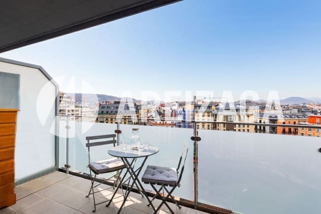 1 bedroom Flat for sale in Donostia-San Sebastián - € 625,000 (Ref: 9517900)
