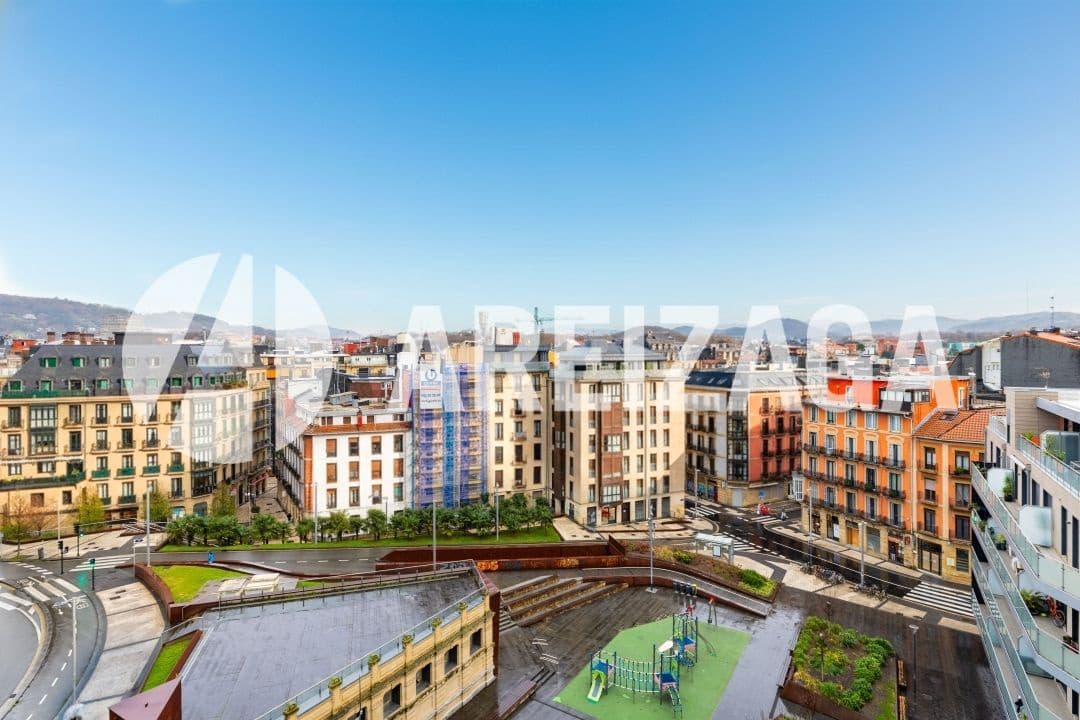 1 bedroom Flat for sale in Donostia-San Sebastian - € 625,000 (Ref: 9517900)