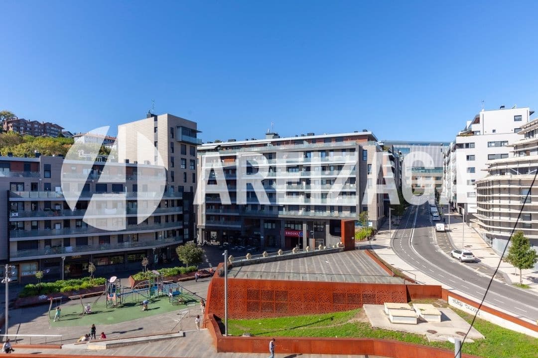 1 bedroom Flat for sale in Donostia-San Sebastian - € 625,000 (Ref: 9517900)