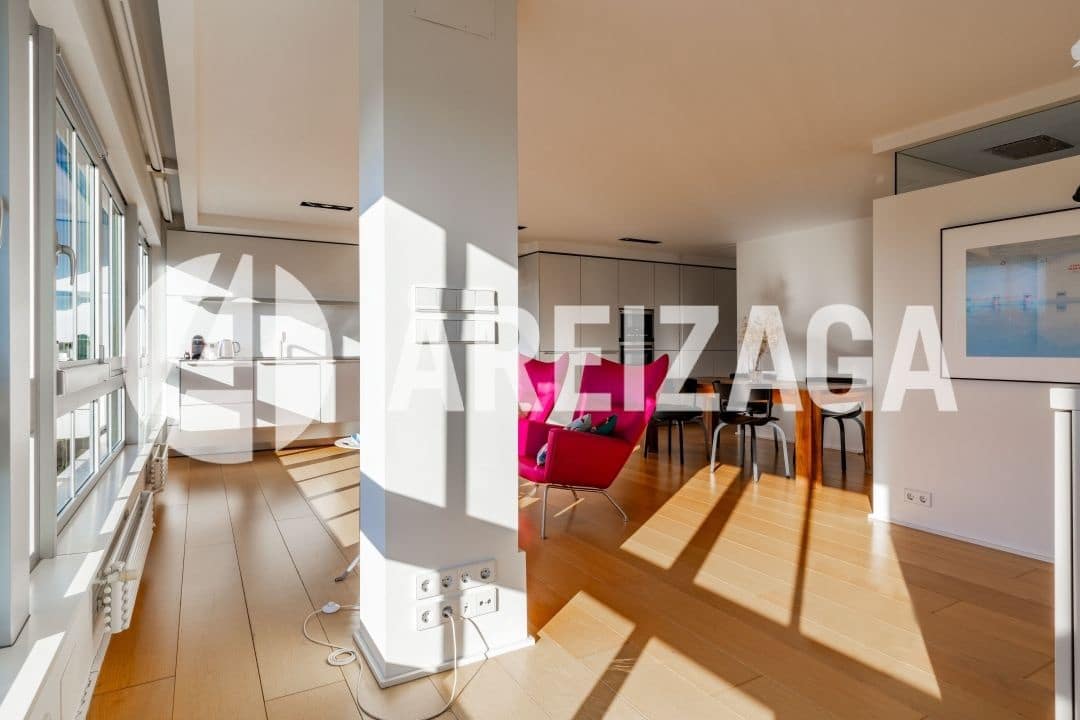 1 bedroom Flat for sale in Donostia-San Sebastian - € 599,900 (Ref: 9539623)