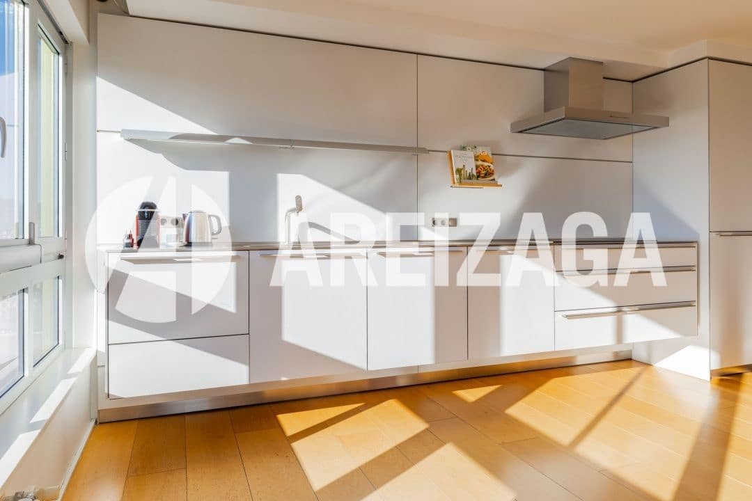 1 bedroom Flat for sale in Donostia-San Sebastian - € 599,900 (Ref: 9539623)