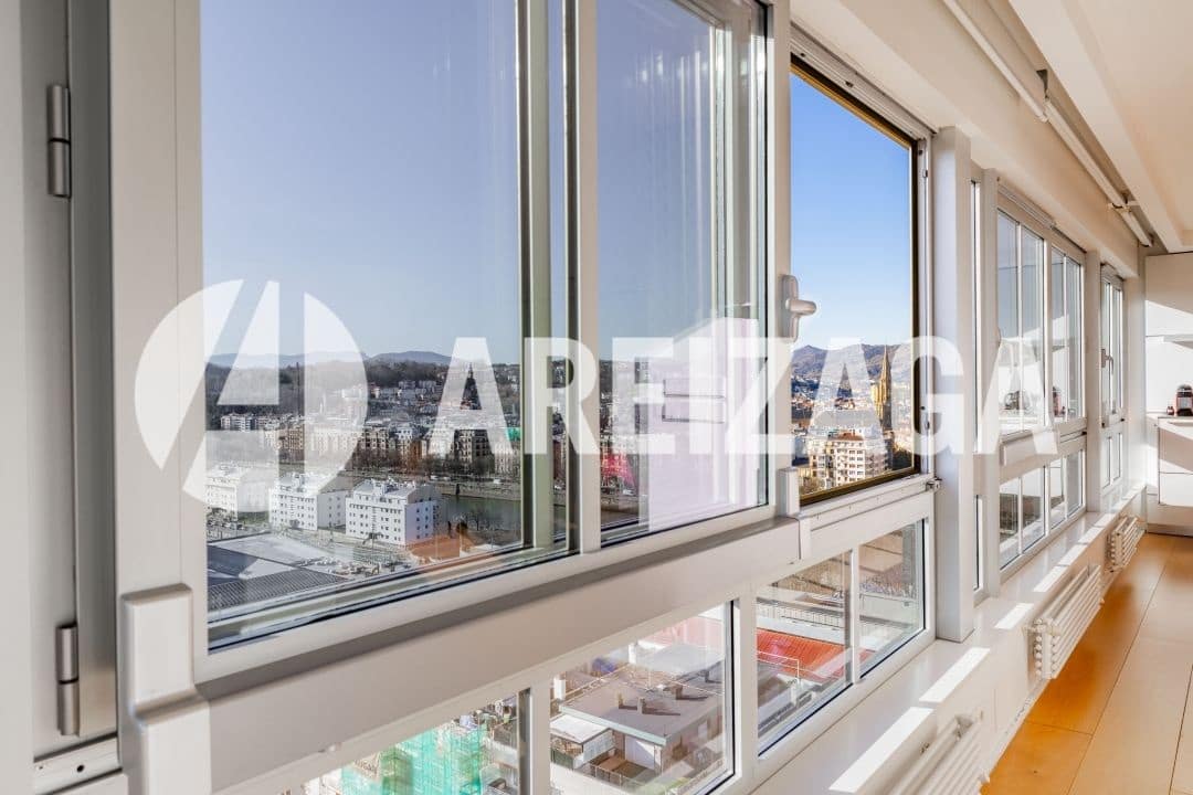 1 bedroom Flat for sale in Donostia-San Sebastian - € 599,900 (Ref: 9539623)