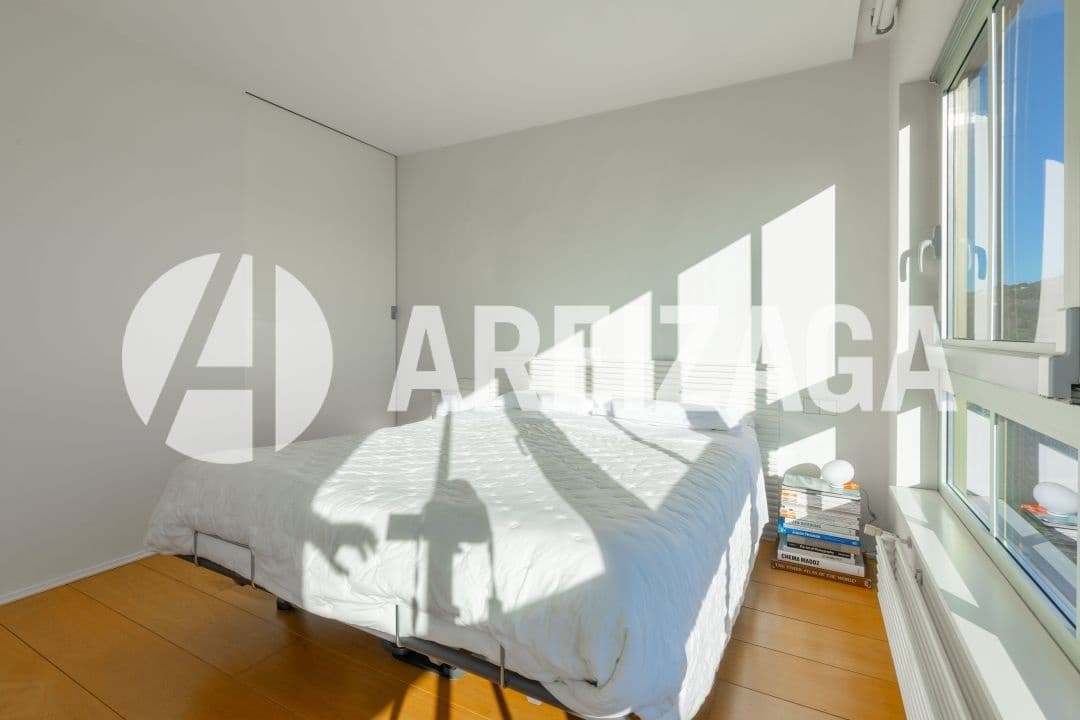 1 bedroom Flat for sale in Donostia-San Sebastian - € 599,900 (Ref: 9539623)