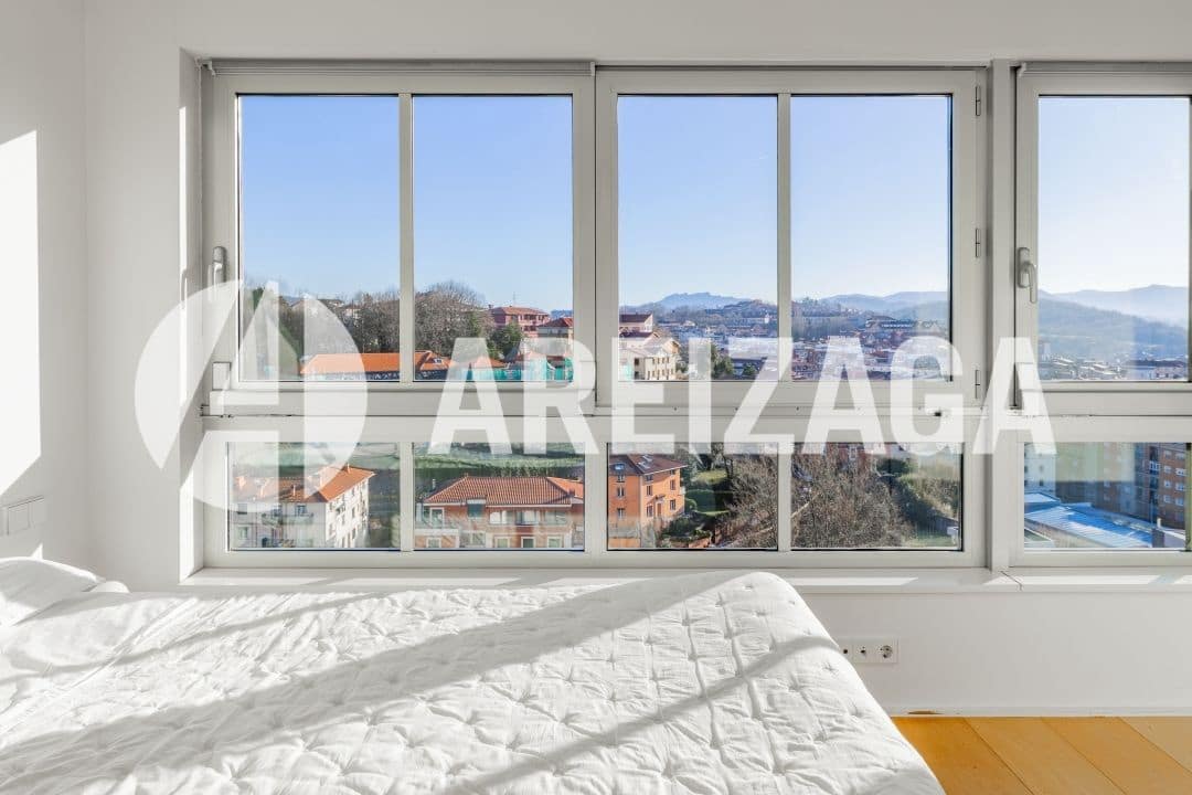 1 bedroom Flat for sale in Donostia-San Sebastian - € 599,900 (Ref: 9539623)