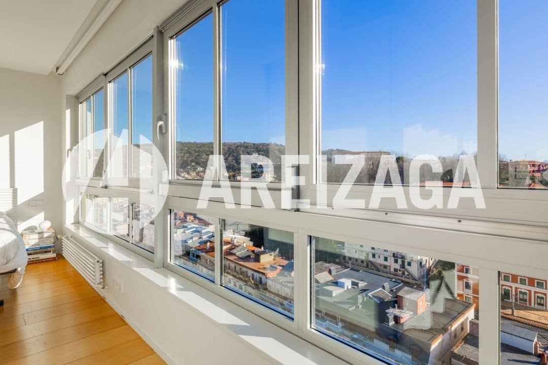 1 bedroom Flat for sale in Donostia-San Sebastian - € 599,900 (Ref: 9539623)