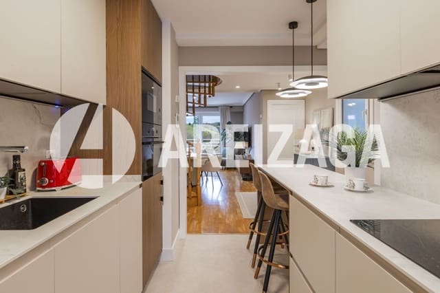 2 soveværelse Lejlighed til salg i Donostia-San Sebastián med swimmingpool - € 695.000 (Ref: 9539624)