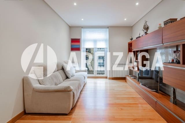 2 sypialnia Mieszkanie na sprzedaż w Donostia-San Sebastián - 745 000 € (Ref: 9542536)