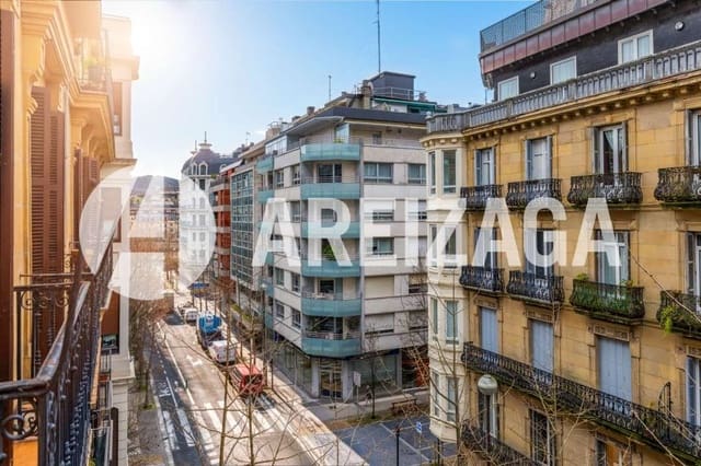 2 sypialnia Mieszkanie na sprzedaż w Donostia-San Sebastián - 745 000 € (Ref: 9542536)