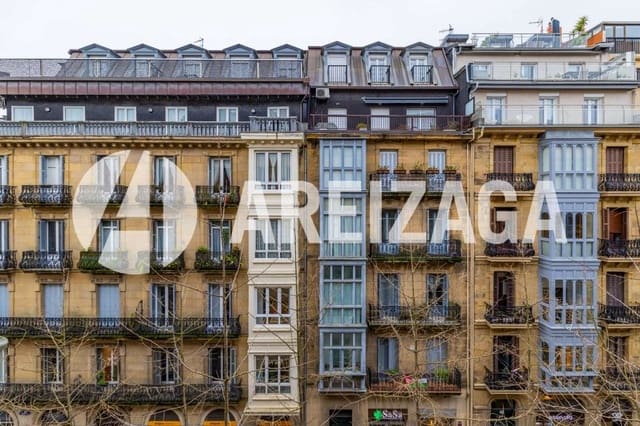 2 sypialnia Mieszkanie na sprzedaż w Donostia-San Sebastián - 745 000 € (Ref: 9542536)