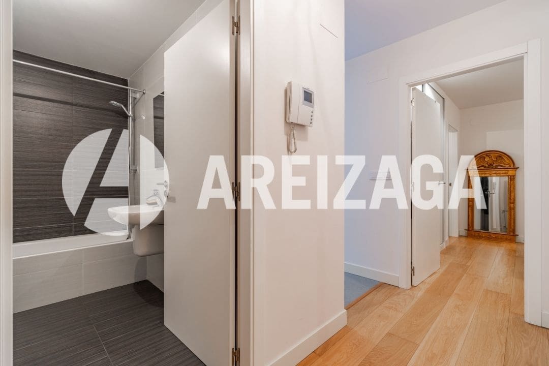 2 quarto Apartamento para venda em Donostia-San Sebastian - 695 000 € (Ref: 9554369)