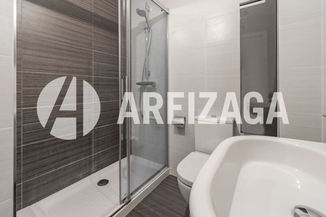 2 quarto Apartamento para venda em Donostia-San Sebastian - 695 000 € (Ref: 9554369)