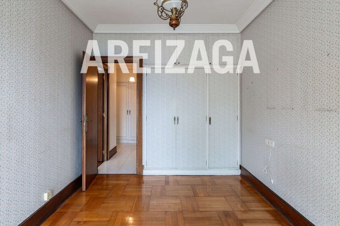 3 bedroom Flat for sale in Donostia-San Sebastian - € 1,500,000 (Ref: 9588482)