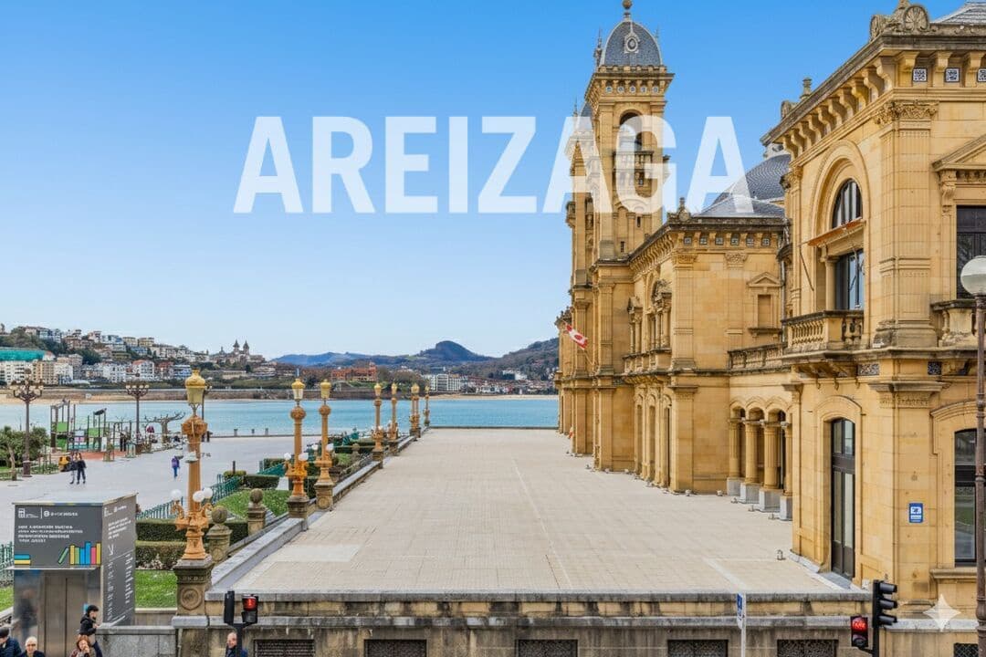 3 bedroom Flat for sale in Donostia-San Sebastian - € 1,500,000 (Ref: 9588482)