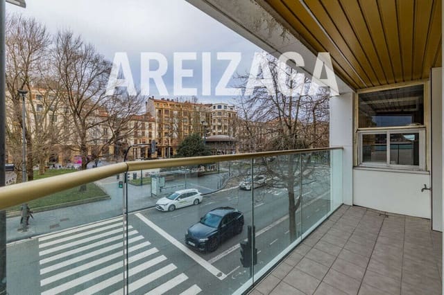 3 soveværelse Lejlighed til salg i Donostia-San Sebastián - € 1.500.000 (Ref: 9588482)
