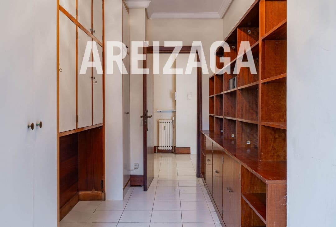 3 bedroom Flat for sale in Donostia-San Sebastian - € 1,500,000 (Ref: 9588482)