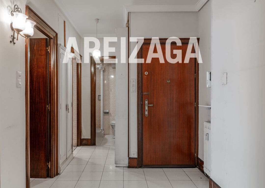 3 bedroom Flat for sale in Donostia-San Sebastian - € 1,500,000 (Ref: 9588482)