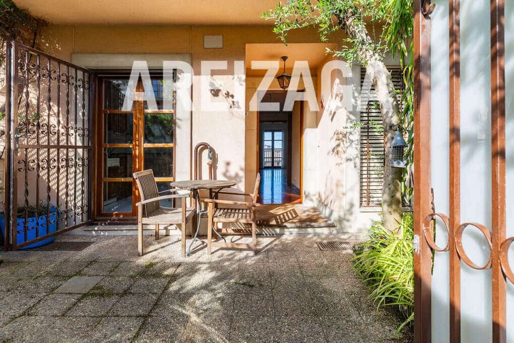 5 soveværelse Byhus til salg i Donostia-San Sebastian - € 950.000 (Ref: 9614218)