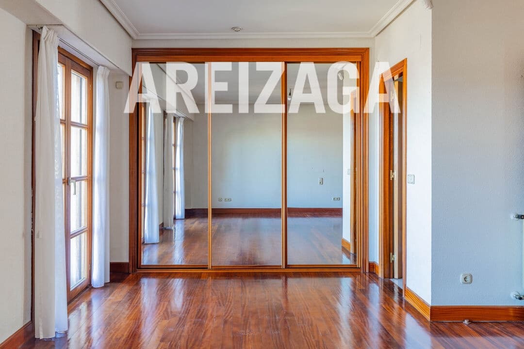 5 soveværelse Byhus til salg i Donostia-San Sebastian - € 950.000 (Ref: 9614218)