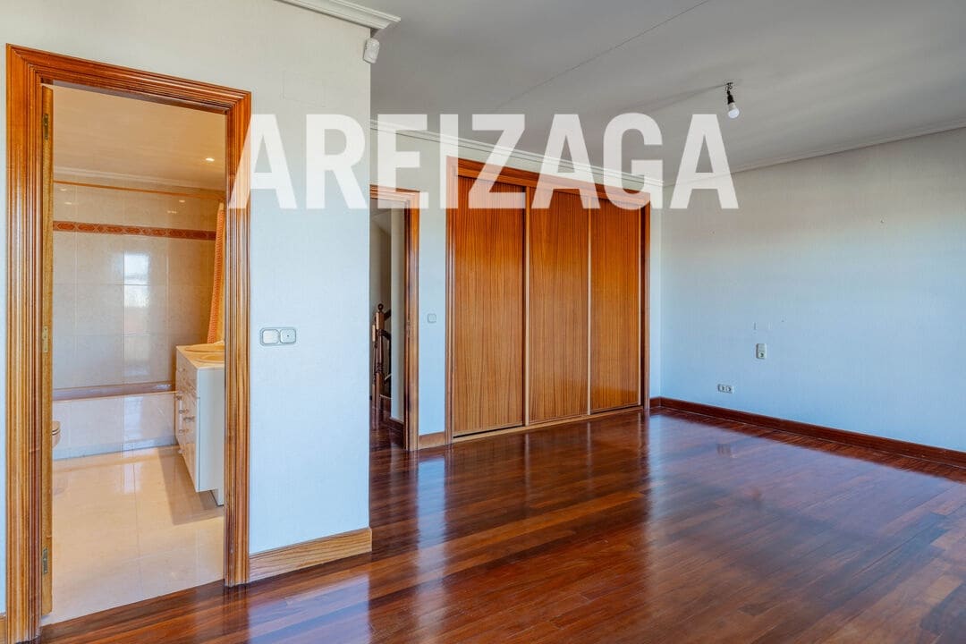 5 soveværelse Byhus til salg i Donostia-San Sebastian - € 950.000 (Ref: 9614218)
