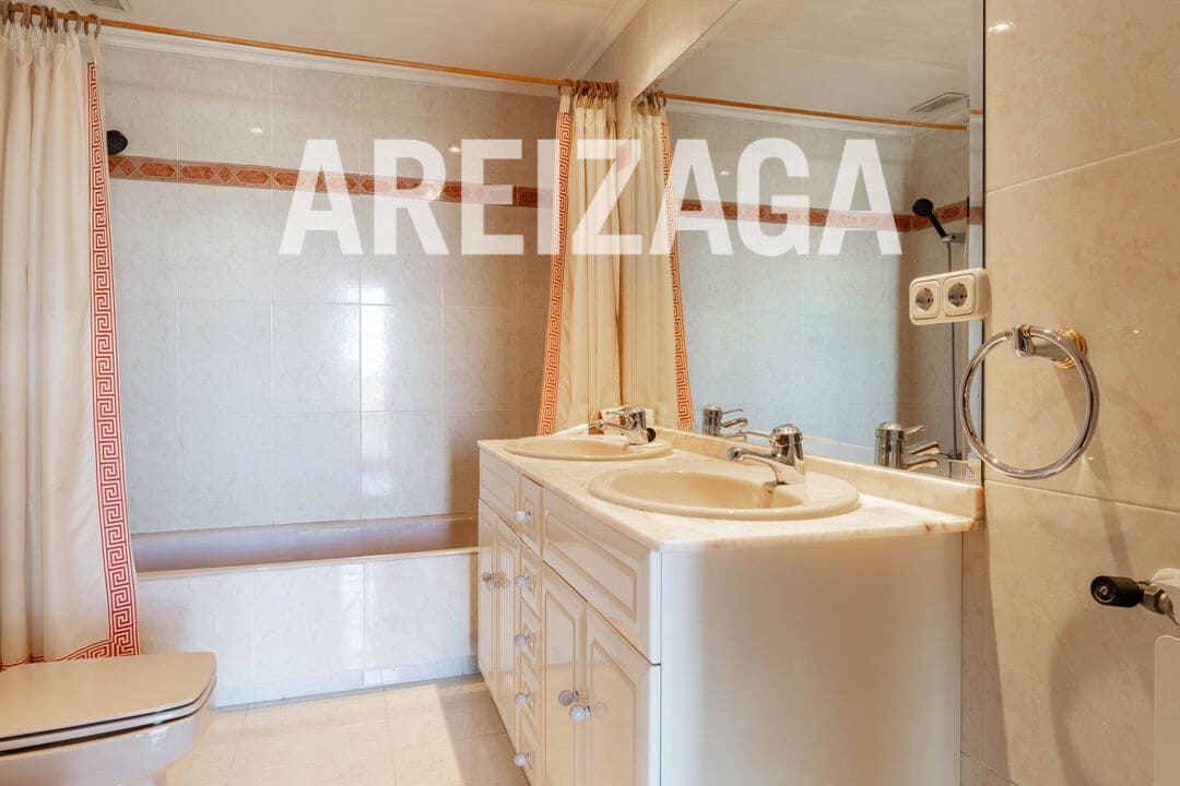 5 soveværelse Byhus til salg i Donostia-San Sebastian - € 950.000 (Ref: 9614218)