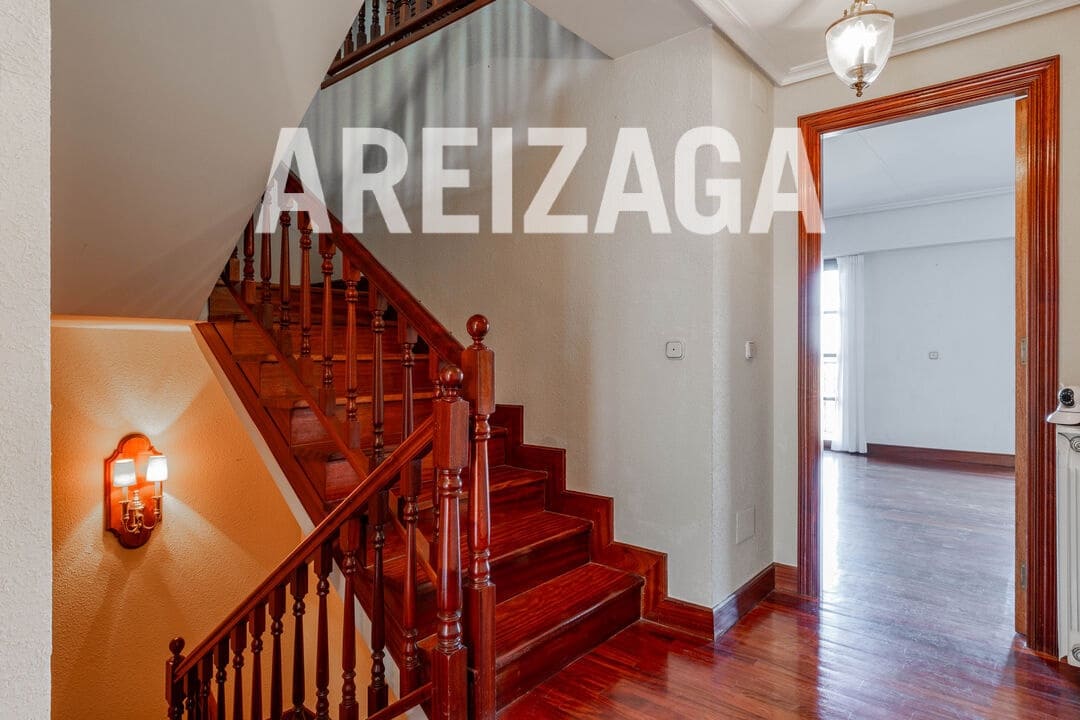 5 soveværelse Byhus til salg i Donostia-San Sebastian - € 950.000 (Ref: 9614218)