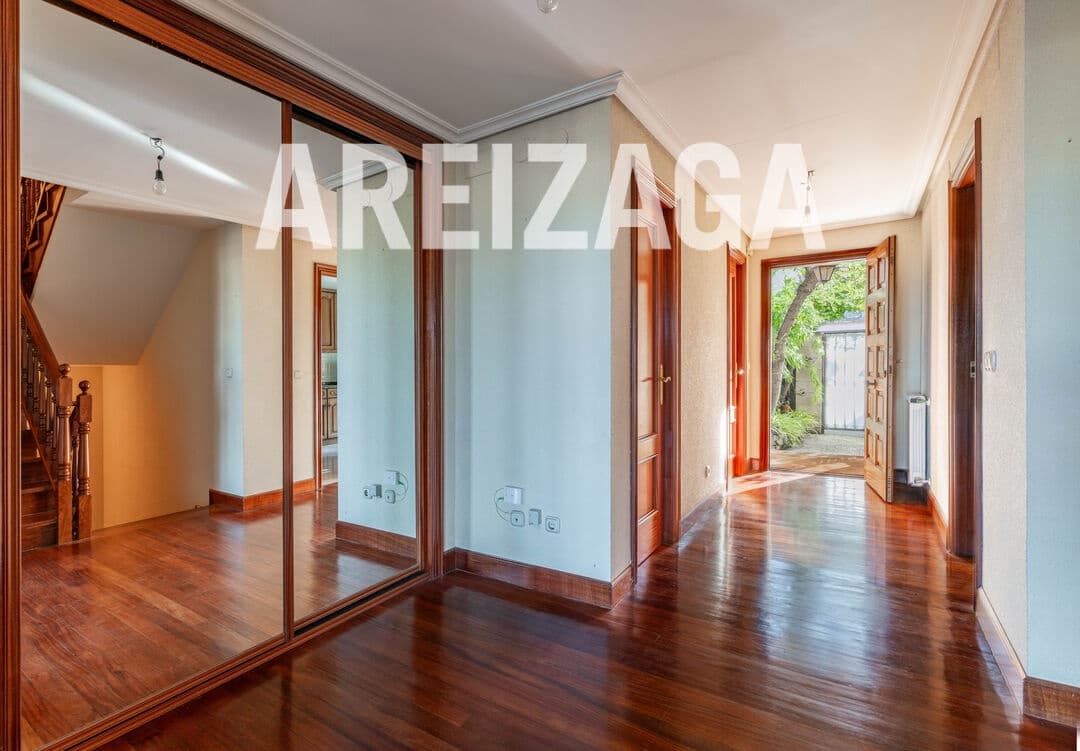 5 soveværelse Byhus til salg i Donostia-San Sebastian - € 950.000 (Ref: 9614218)