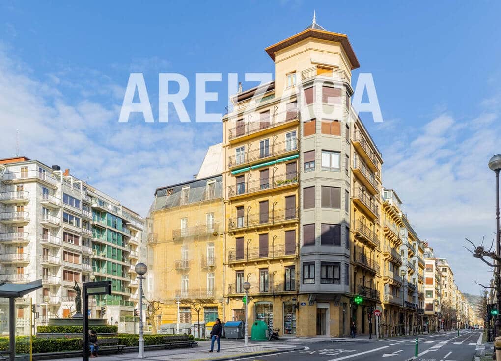 1 soverom Leilighet til salgs i Donostia-San Sebastian - € 595 000 (Ref: 9614219)