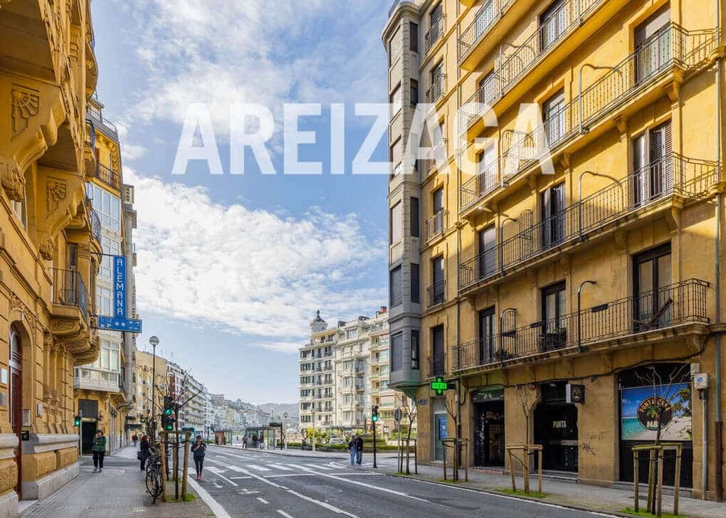1 soverom Leilighet til salgs i Donostia-San Sebastian - € 595 000 (Ref: 9614219)
