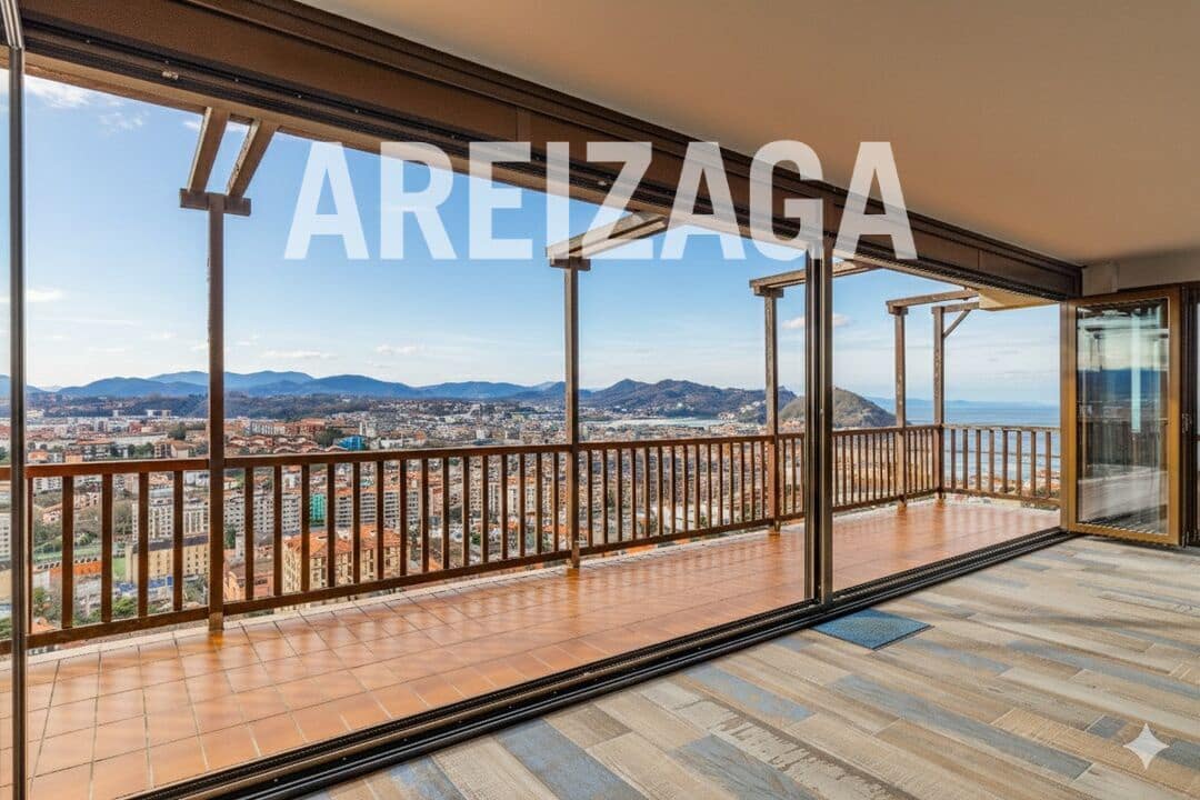 6 bedroom Flat for sale in Donostia-San Sebastian - € 1,580,000 (Ref: 9624071)