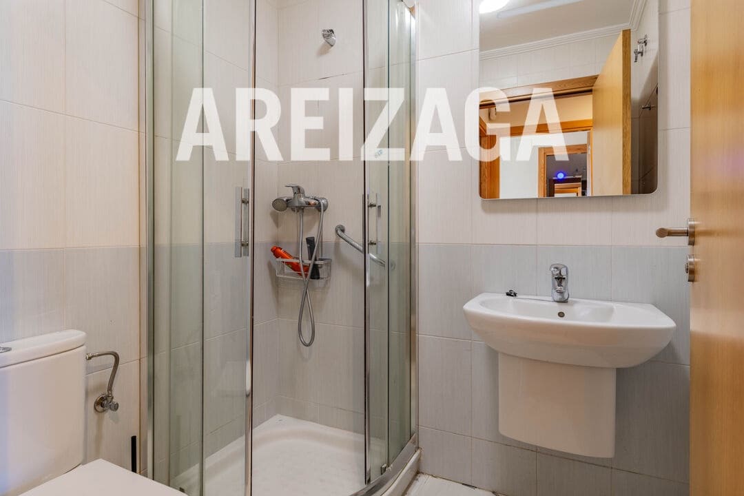 3 bedroom Flat for sale in Donostia-San Sebastian - € 830,000 (Ref: 9624073)