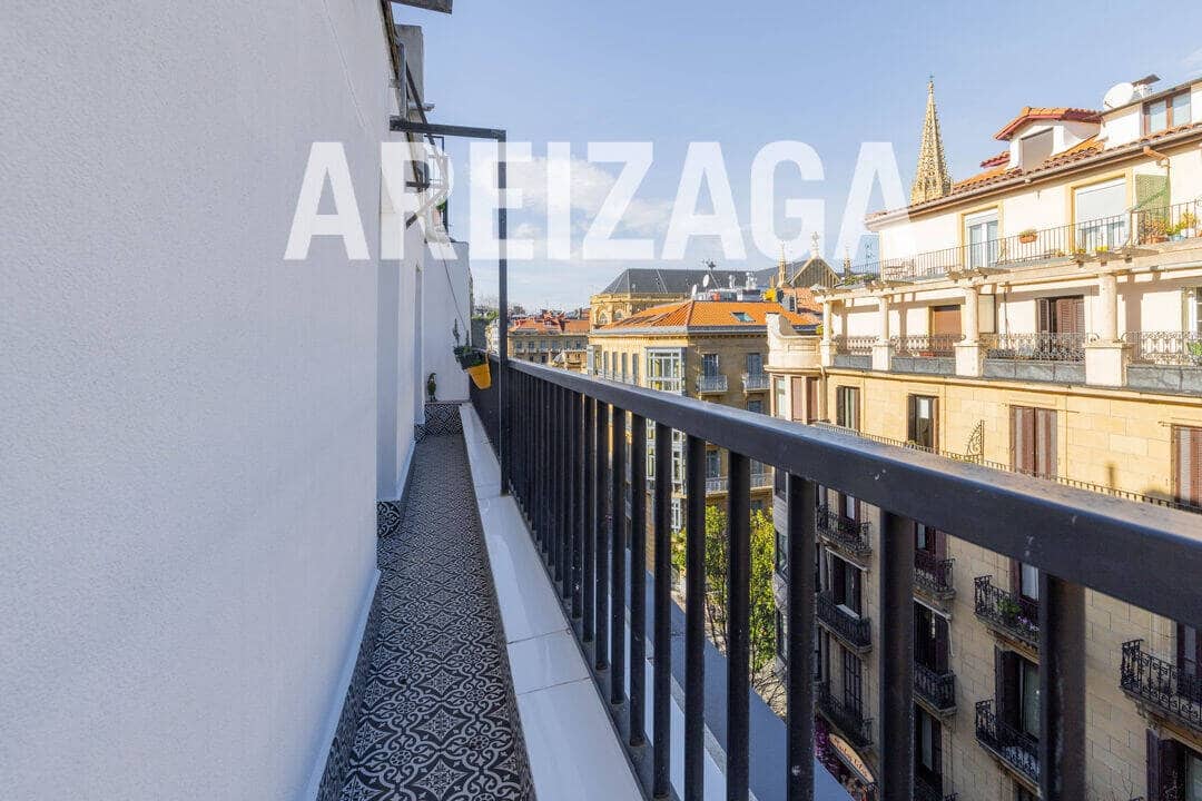 2 soverom Leilighet til salgs i Donostia-San Sebastian - € 795 000 (Ref: 9626588)