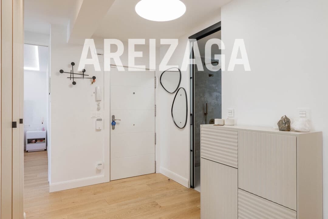 2 soverom Leilighet til salgs i Donostia-San Sebastian - € 795 000 (Ref: 9626588)