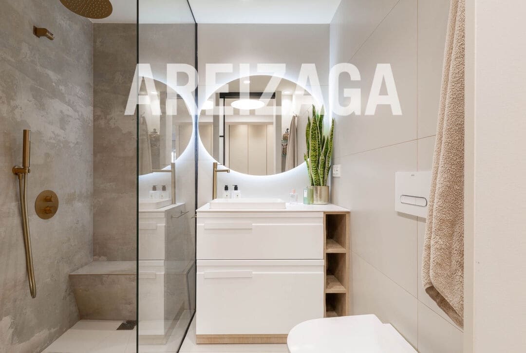 2 soverom Leilighet til salgs i Donostia-San Sebastian - € 795 000 (Ref: 9626588)