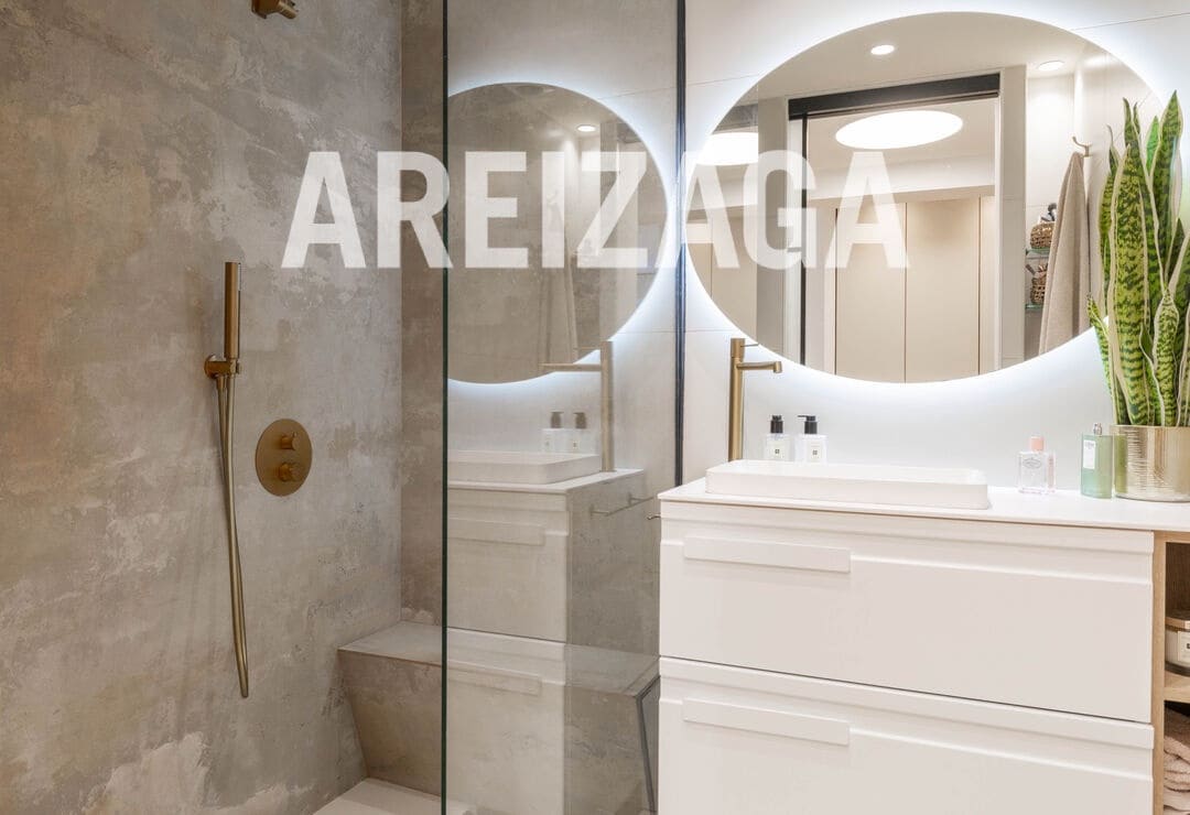 2 soverom Leilighet til salgs i Donostia-San Sebastian - € 795 000 (Ref: 9626588)