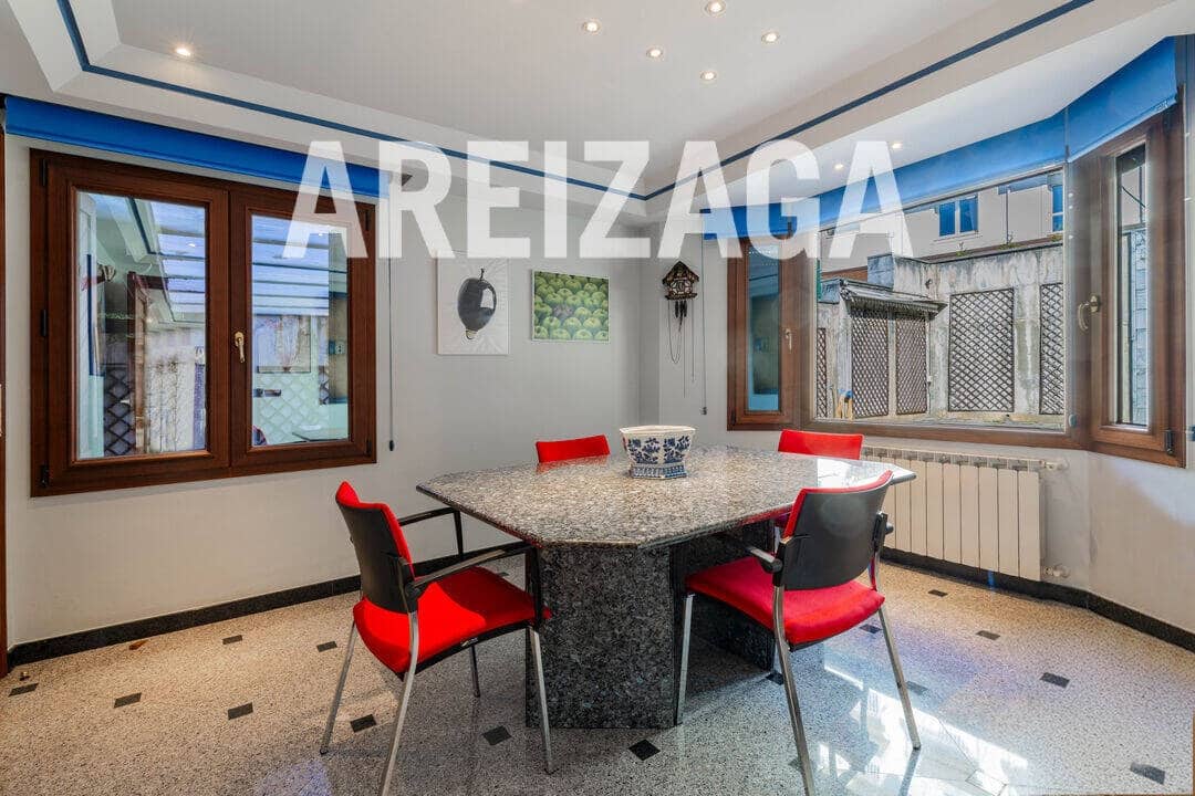 6 sypialnia Willa na sprzedaż w Donostia-San Sebastian - 2 500 000 € (Ref: 9635130)