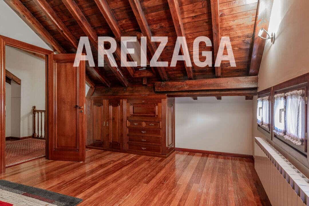 6 sypialnia Willa na sprzedaż w Donostia-San Sebastian - 2 500 000 € (Ref: 9635130)