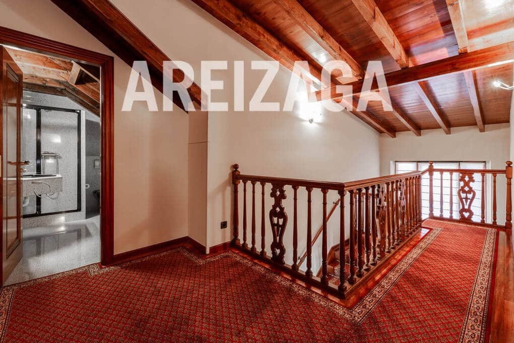 6 sypialnia Willa na sprzedaż w Donostia-San Sebastian - 2 500 000 € (Ref: 9635130)