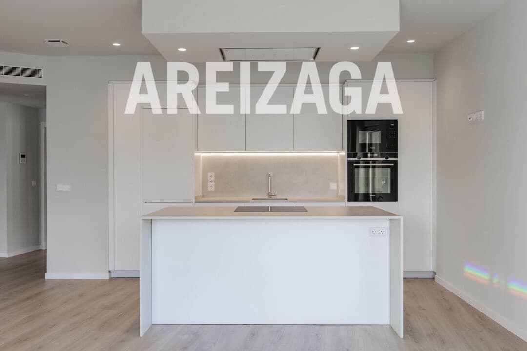 2 quarto Apartamento para venda em Donostia-San Sebastian - 1 525 000 € (Ref: 9650663)