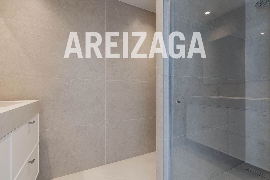 2 quarto Apartamento para venda em Donostia-San Sebastian - 1 525 000 € (Ref: 9650663)