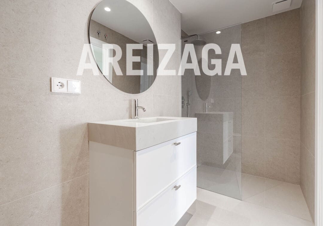 2 quarto Apartamento para venda em Donostia-San Sebastian - 1 525 000 € (Ref: 9650663)