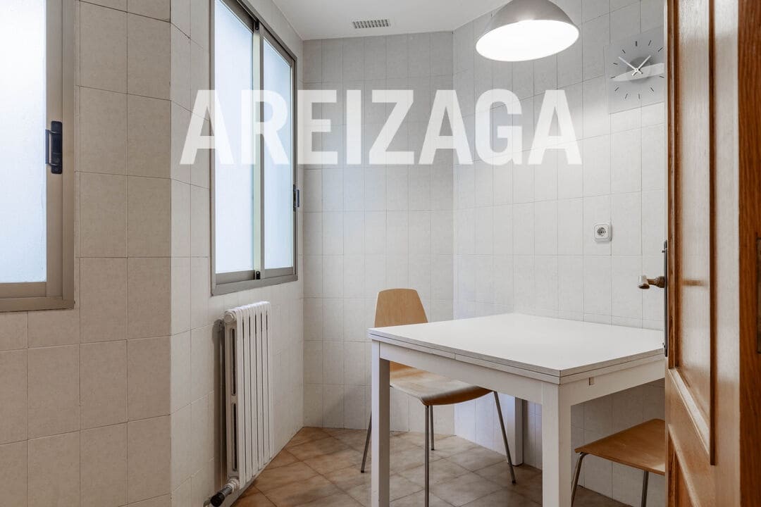 3 bedroom Flat for sale in Donostia-San Sebastian - € 925,000 (Ref: 9654474)