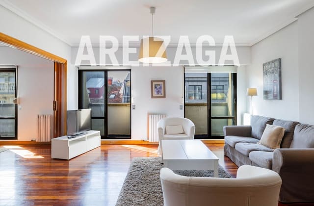 3 makuuhuone Asunto myytävänä paikassa Donostia-San Sebastián - 925 000 € (Ref: 9654474)