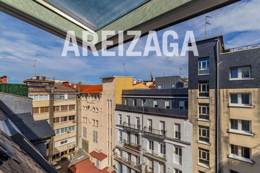 3 bedroom Flat for sale in Donostia-San Sebastian - € 925,000 (Ref: 9654474)