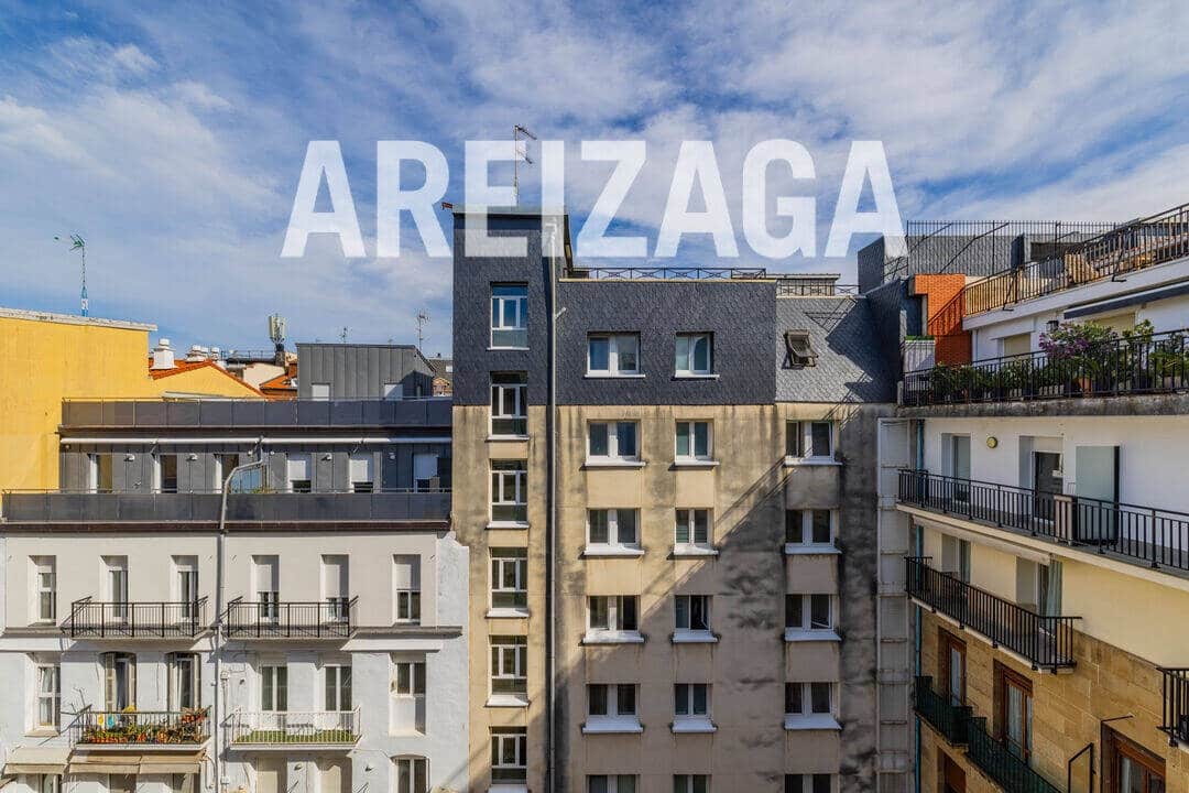 3 bedroom Flat for sale in Donostia-San Sebastian - € 925,000 (Ref: 9654474)