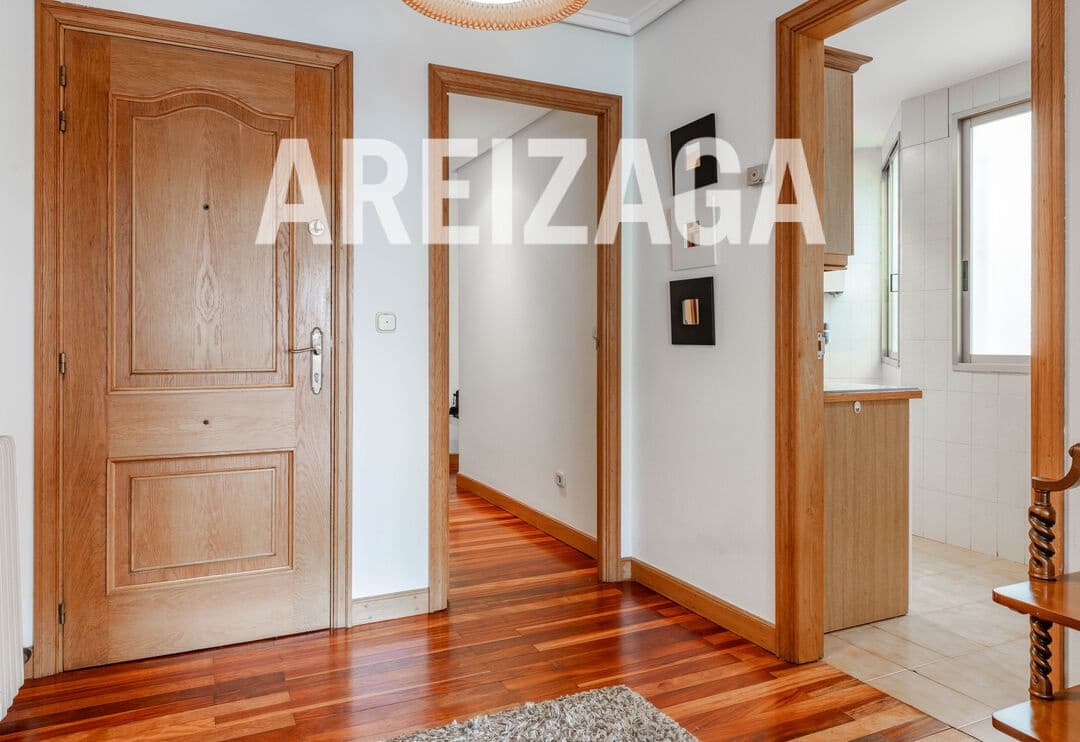 3 bedroom Flat for sale in Donostia-San Sebastian - € 925,000 (Ref: 9654474)
