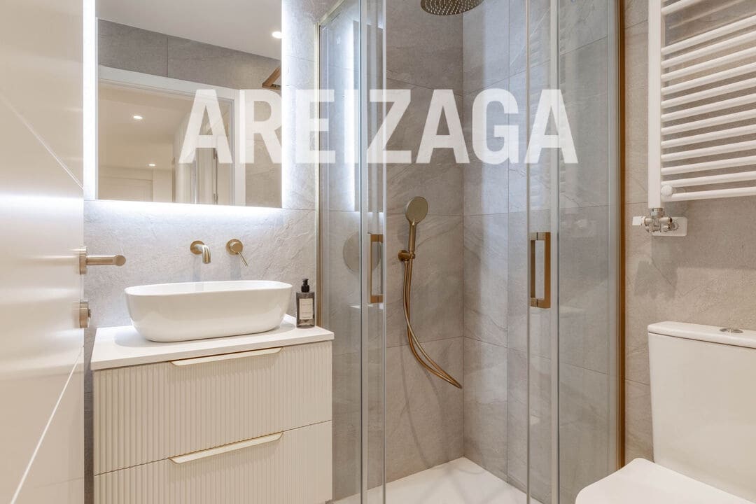 3 sypialnia Mieszkanie na sprzedaż w Donostia-San Sebastian - 695 000 € (Ref: 9656992)