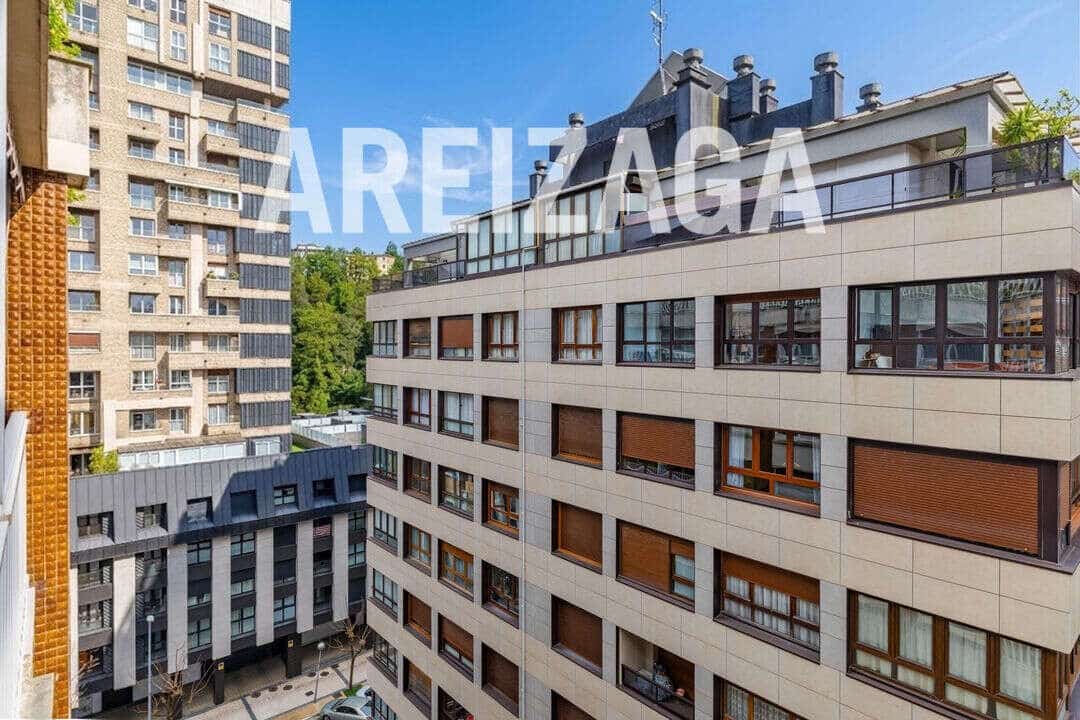 3 sypialnia Mieszkanie na sprzedaż w Donostia-San Sebastian - 695 000 € (Ref: 9656992)