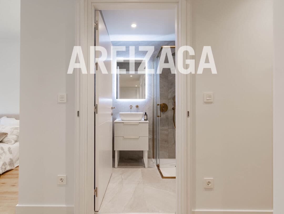 3 sypialnia Mieszkanie na sprzedaż w Donostia-San Sebastian - 695 000 € (Ref: 9656992)