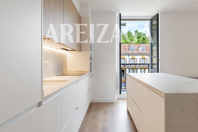 3 slaapkamer Flat te koop in Donostia-San Sebastián - € 780.000 (Ref: 9665416)