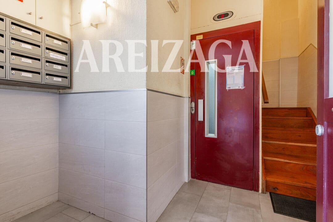 Piso de 3 habitaciones en Donostia-San Sebastián en venta - 780.000 € (Ref: 9665416)